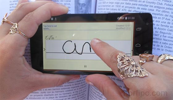 Escribir a mano y tomar notas en la pantalla del celular o tableta