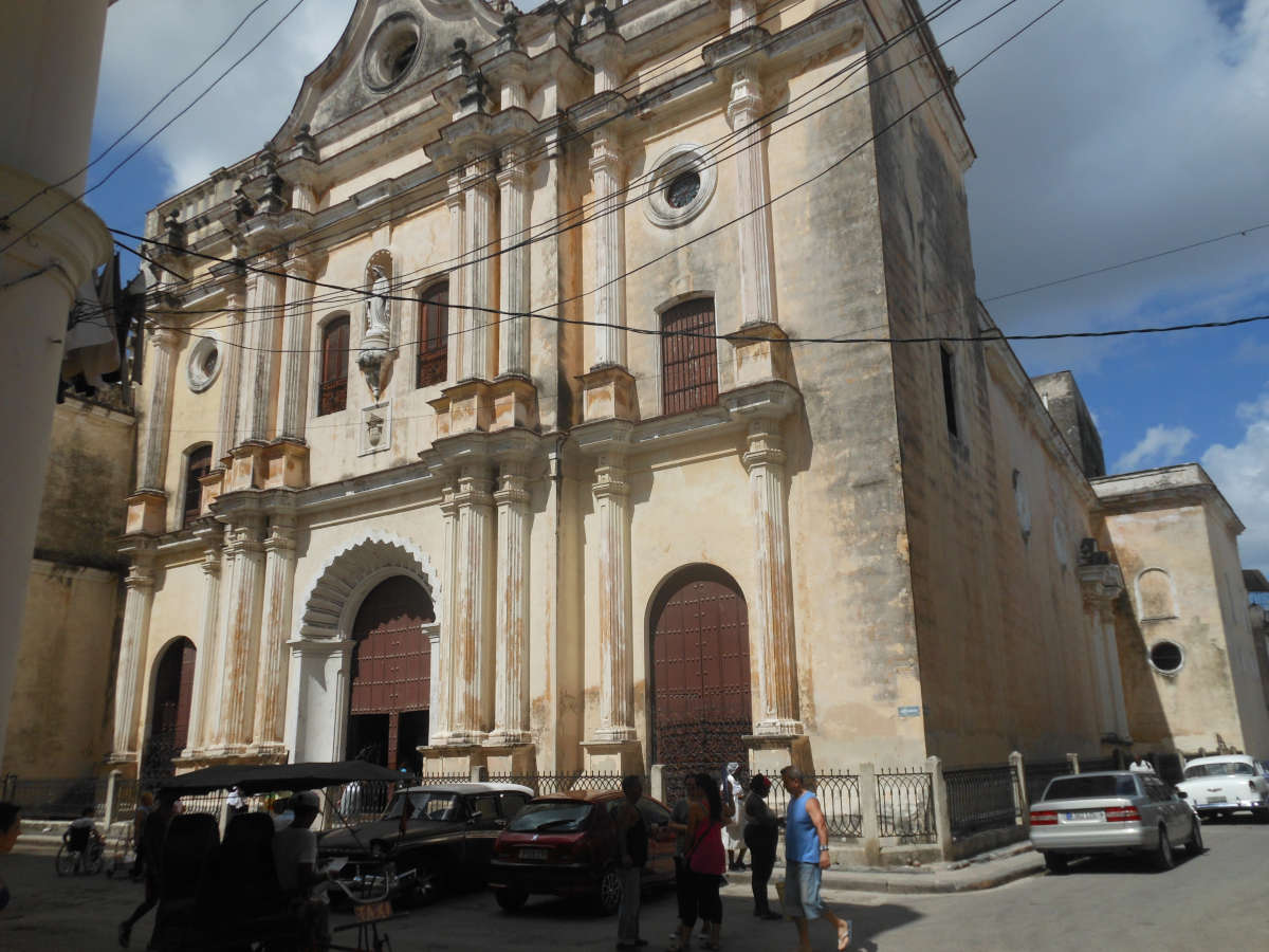 La Iglesia de Nuestra Señora de la Merced en la Habana Vieja, Cuba