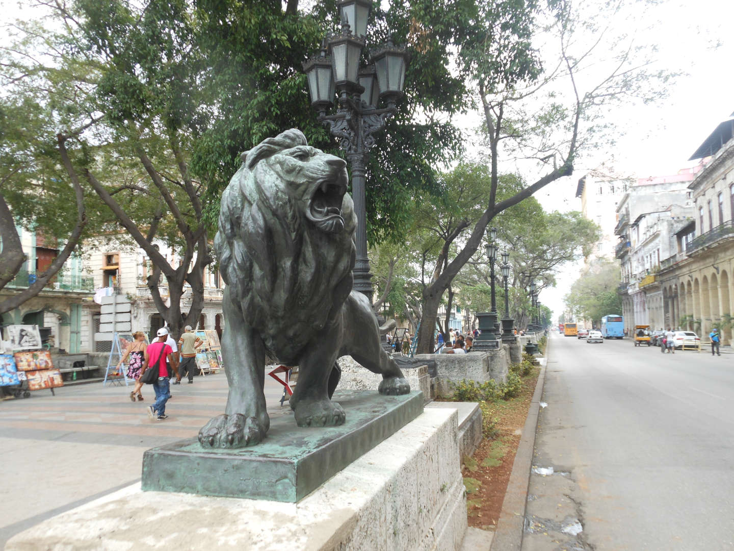 El Paseo del Prado o Paseo de Martí, una de las calles más populares de la Habana