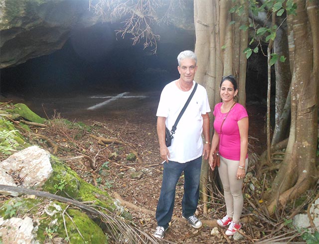 Norfi Carrodeguas en la Cueva del Muerto