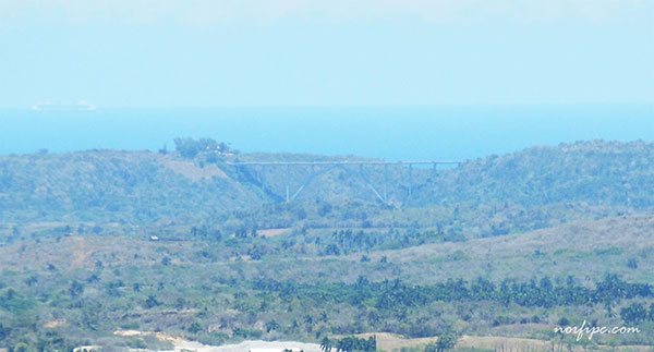 El Puente de Bacunayagua y el Mirador desde el Pan de Matanzas