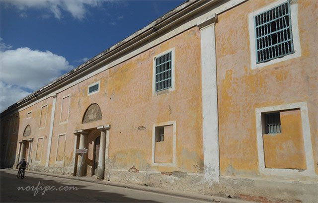 Lado este del Convento de Santa Clara en la Habana Vieja