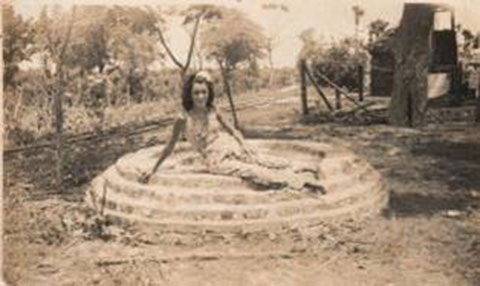 Base del monumento que se pensaba erigir en la Playa Mayabeque en 1937, para conmemorar la fundación de la Villa de San Cristóbal de La Habana