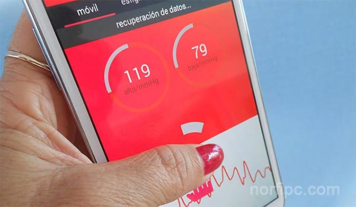 Medir la presión arterial con el teléfono celular